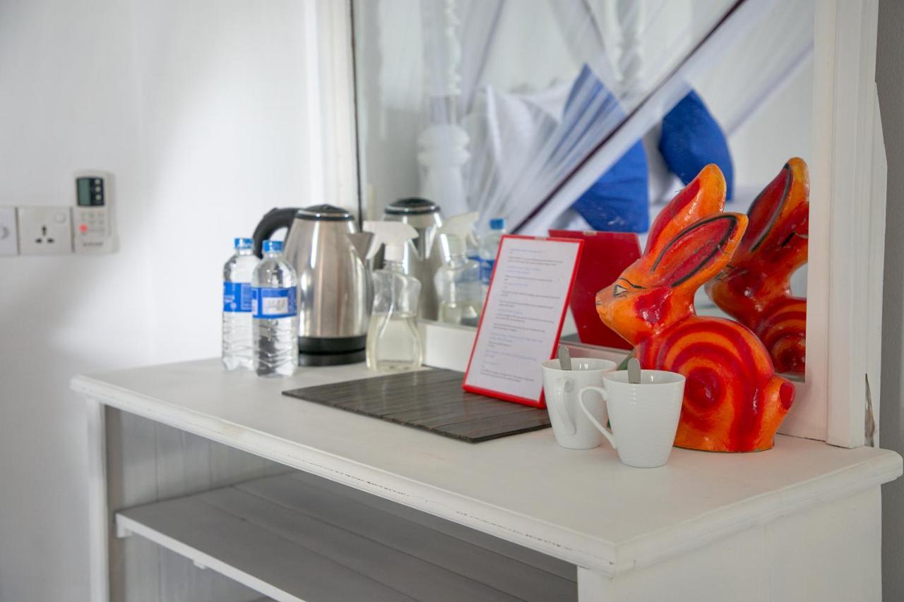 Alma Beach Hotel Велігама Екстер'єр фото